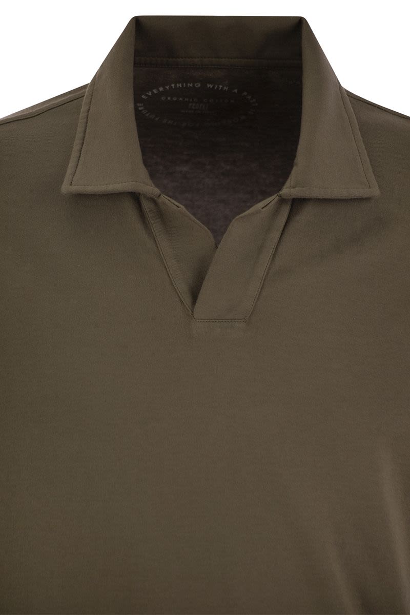 Cotton polo shirt with open collar