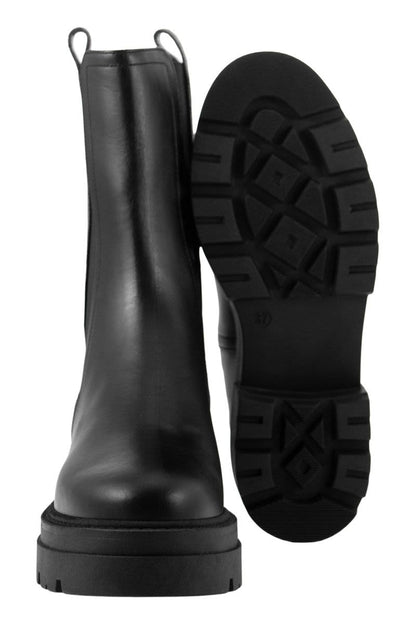 Leather boot with shiny band - VOGUERINI