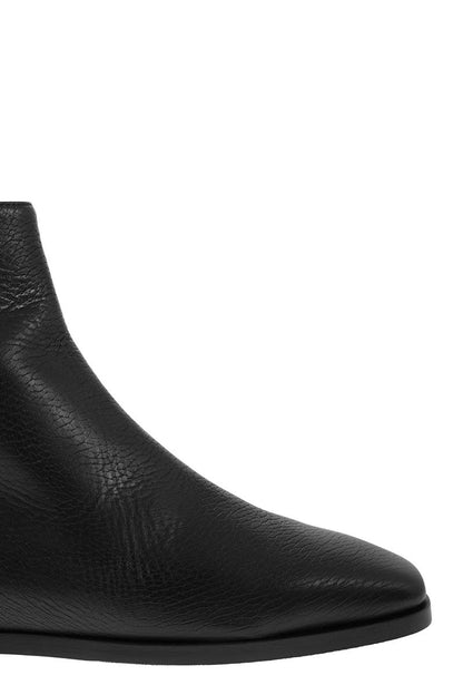 Grained leather ankle boots - VOGUERINI