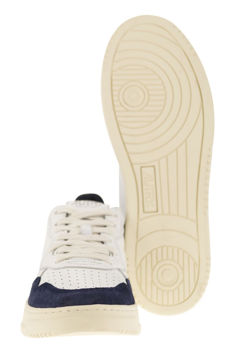 MEDALIST LOW - Sneakers in goatskin and suede - VOGUERINI