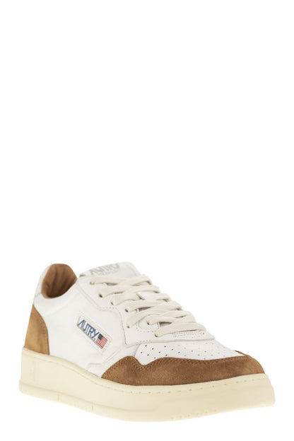 MEDALIST LOW - Sneakers in goatskin and suede - VOGUERINI