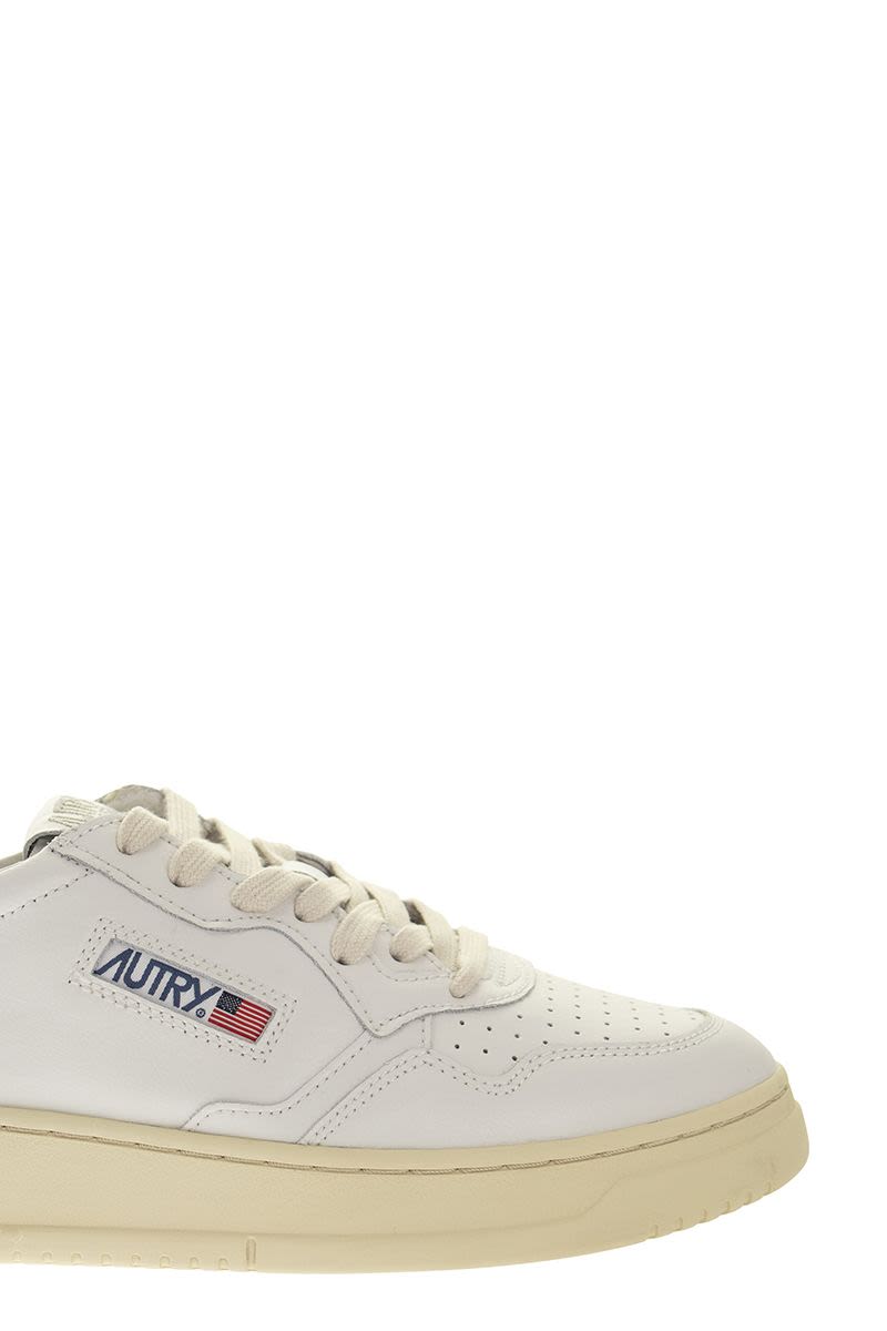 MEDALIST LOW - Leather Sneakers - VOGUERINI