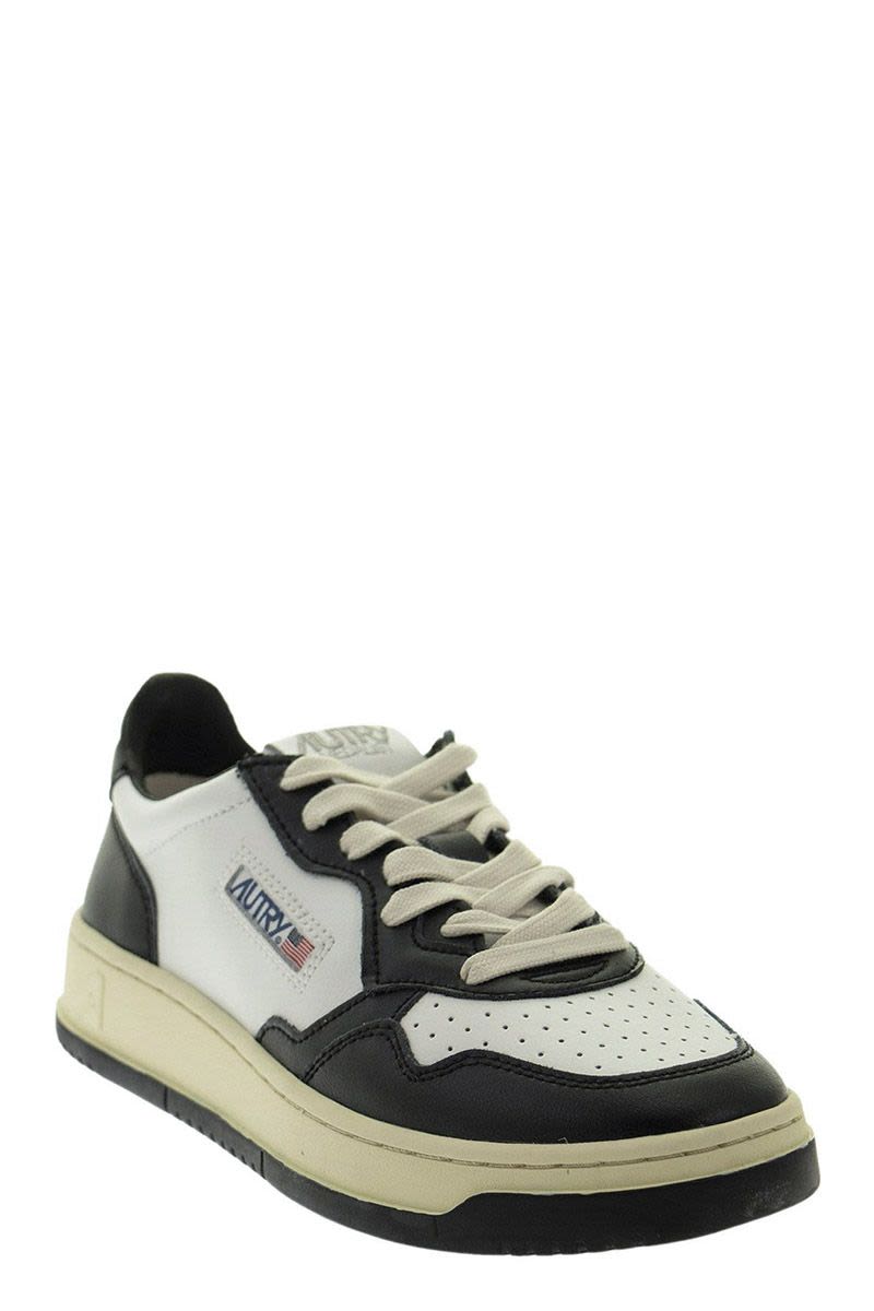 MEDALIST LOW - Leather Sneakers - VOGUERINI