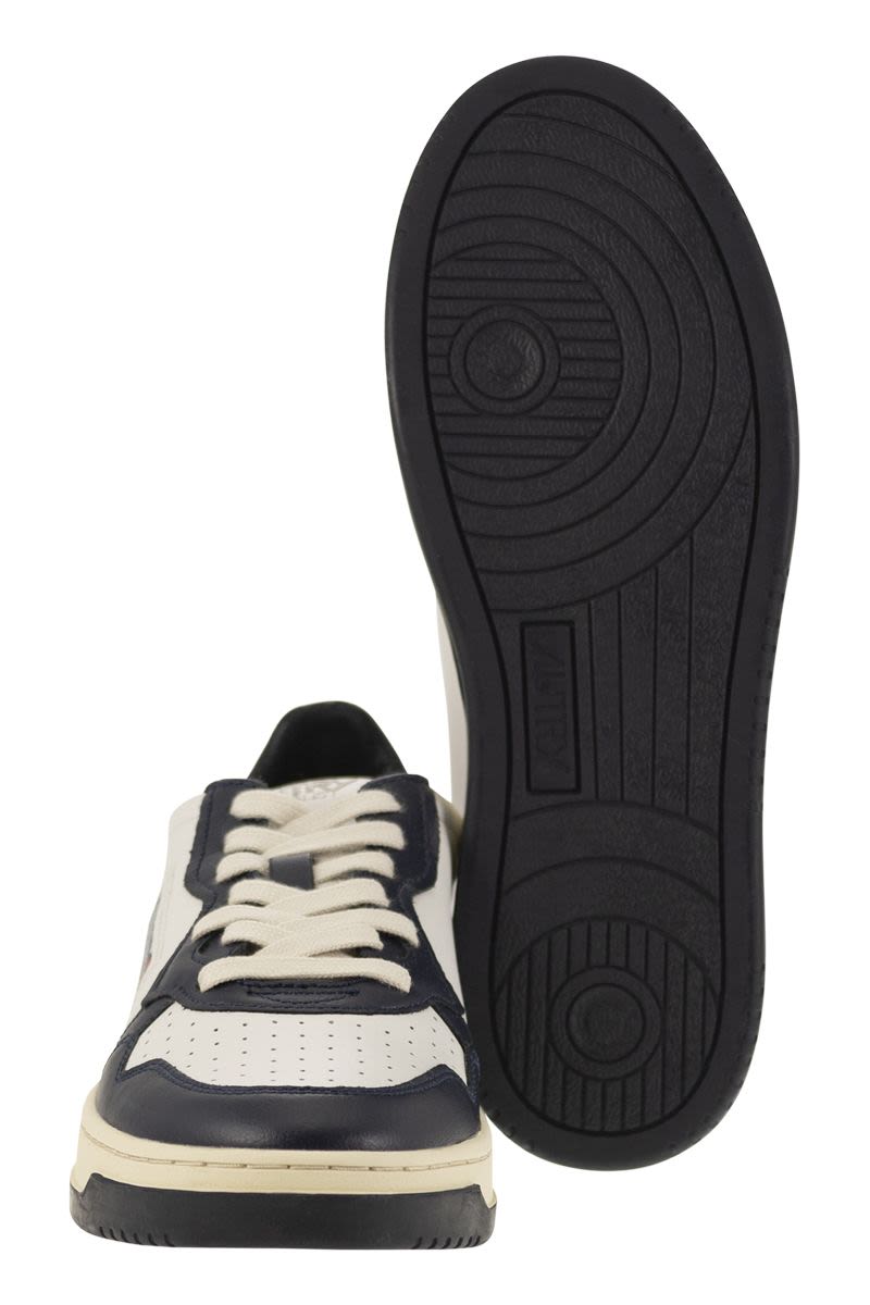 MEDALIST LOW - Leather Sneakers - VOGUERINI