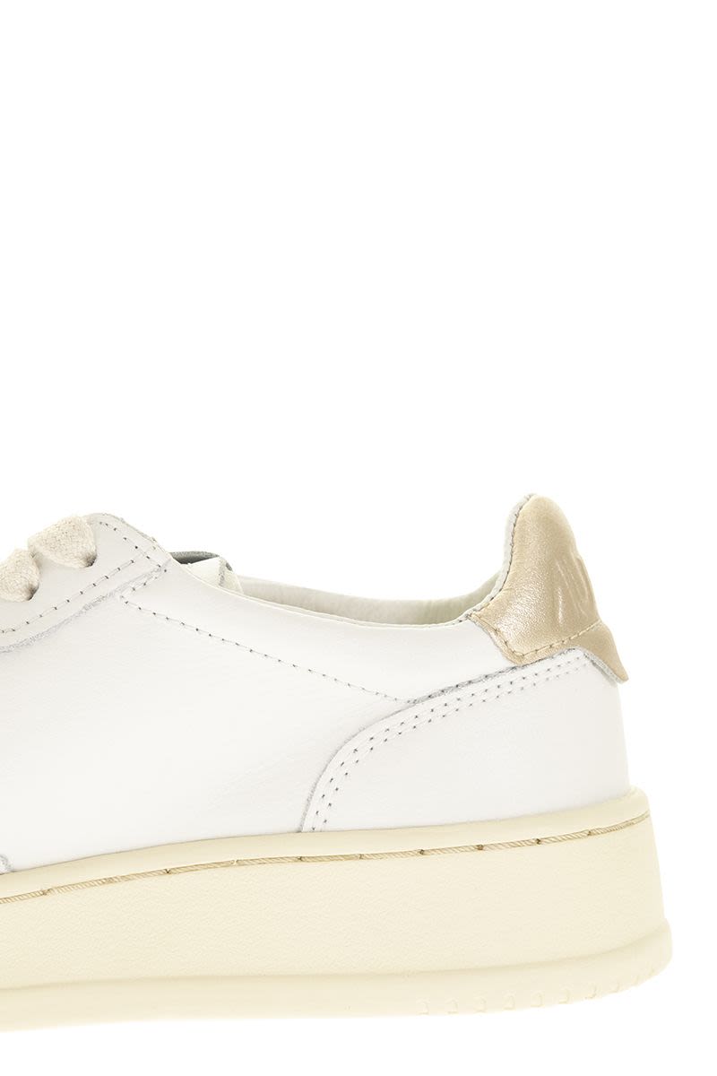 MEDALIST LOW - Leather Sneakers - VOGUERINI