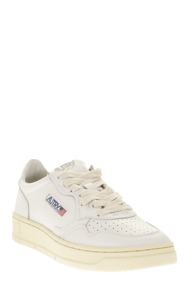 MEDALIST LOW - Leather Sneakers - VOGUERINI