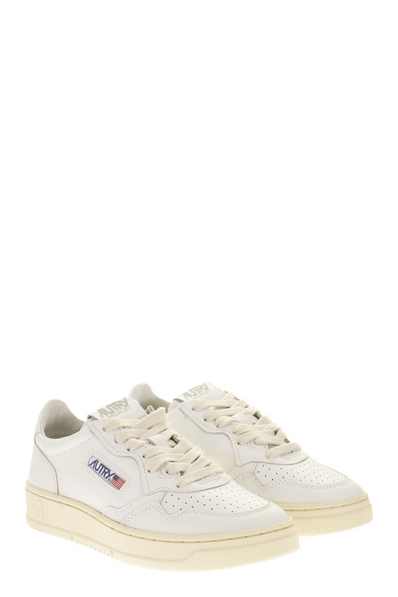 MEDALIST LOW - Leather Sneakers - VOGUERINI