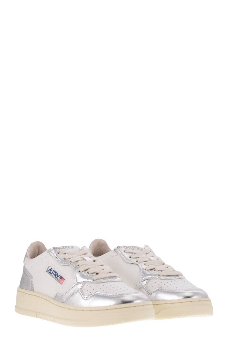 MEDALIST LOW - Leather Sneakers - VOGUERINI