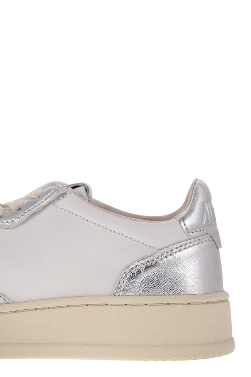 MEDALIST LOW - Leather Sneakers - VOGUERINI