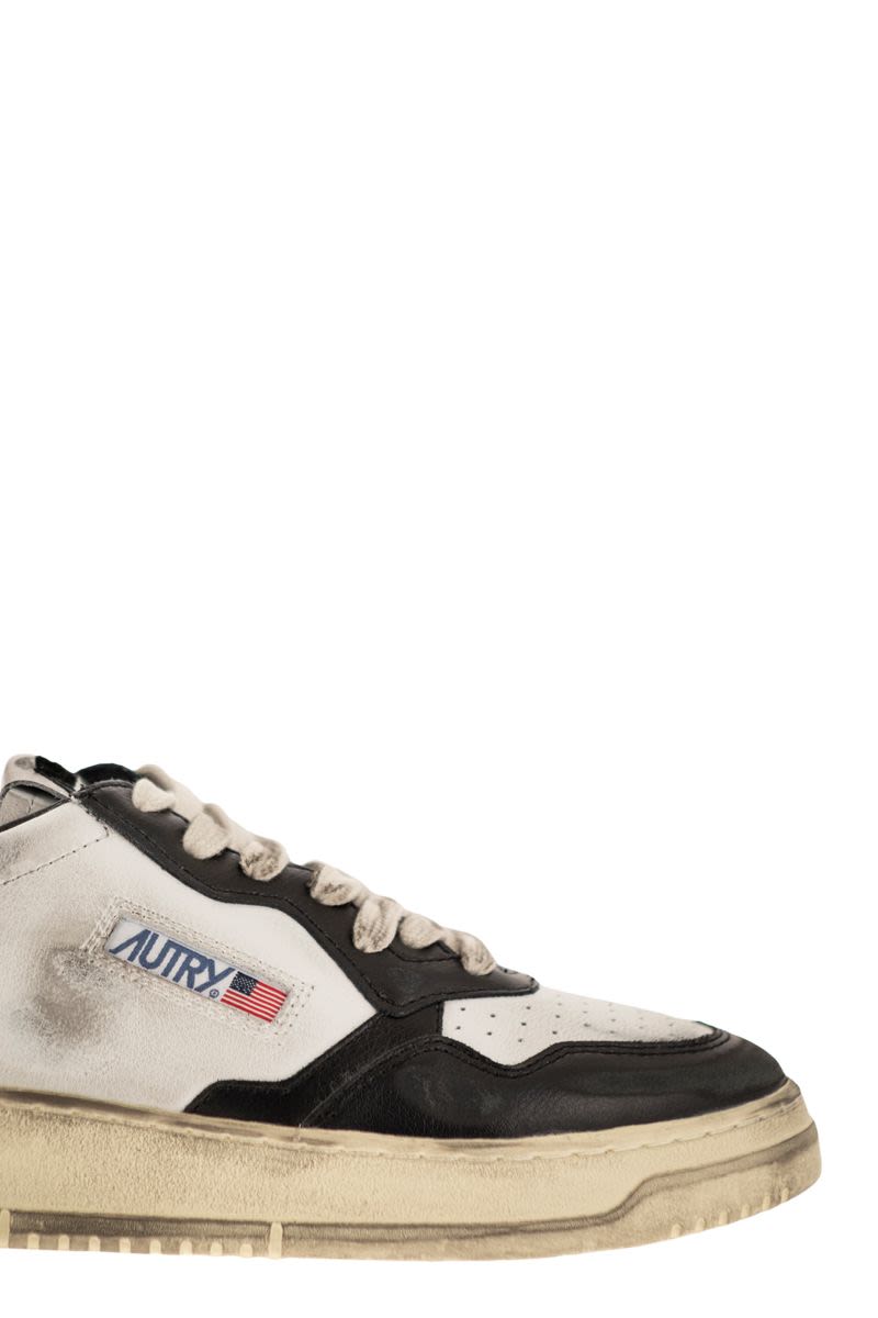 MEDALIST - Super vintage trainers - VOGUERINI