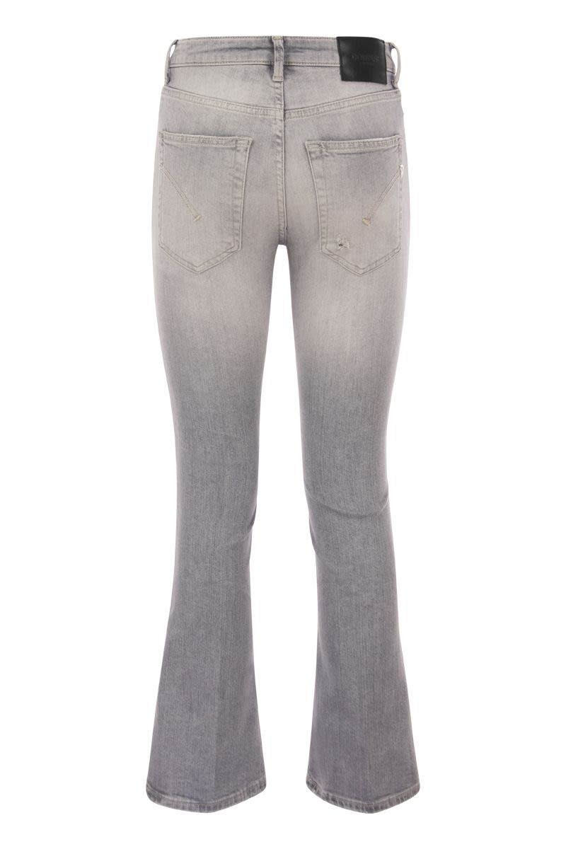 MANDY - Super skinny bootcut jeans in stretch denim - VOGUERINI