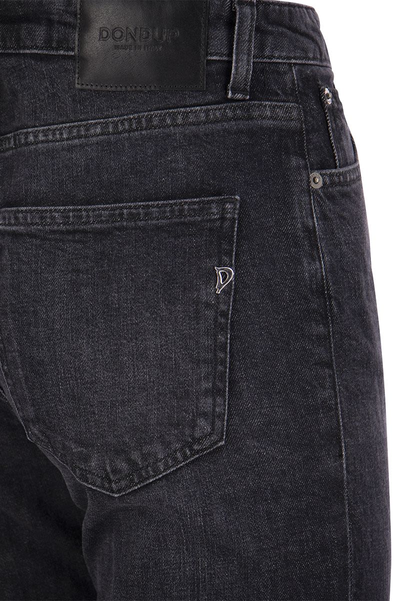 CINDY - Regular stretch denim jeans - VOGUERINI