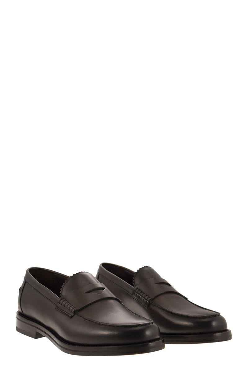 Leather penny loafer - VOGUERINI