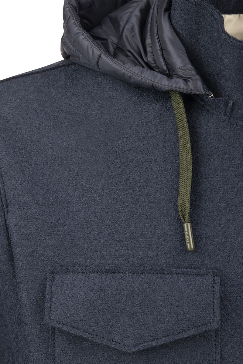 Resort jacket with hood in pure wool - VOGUERINI