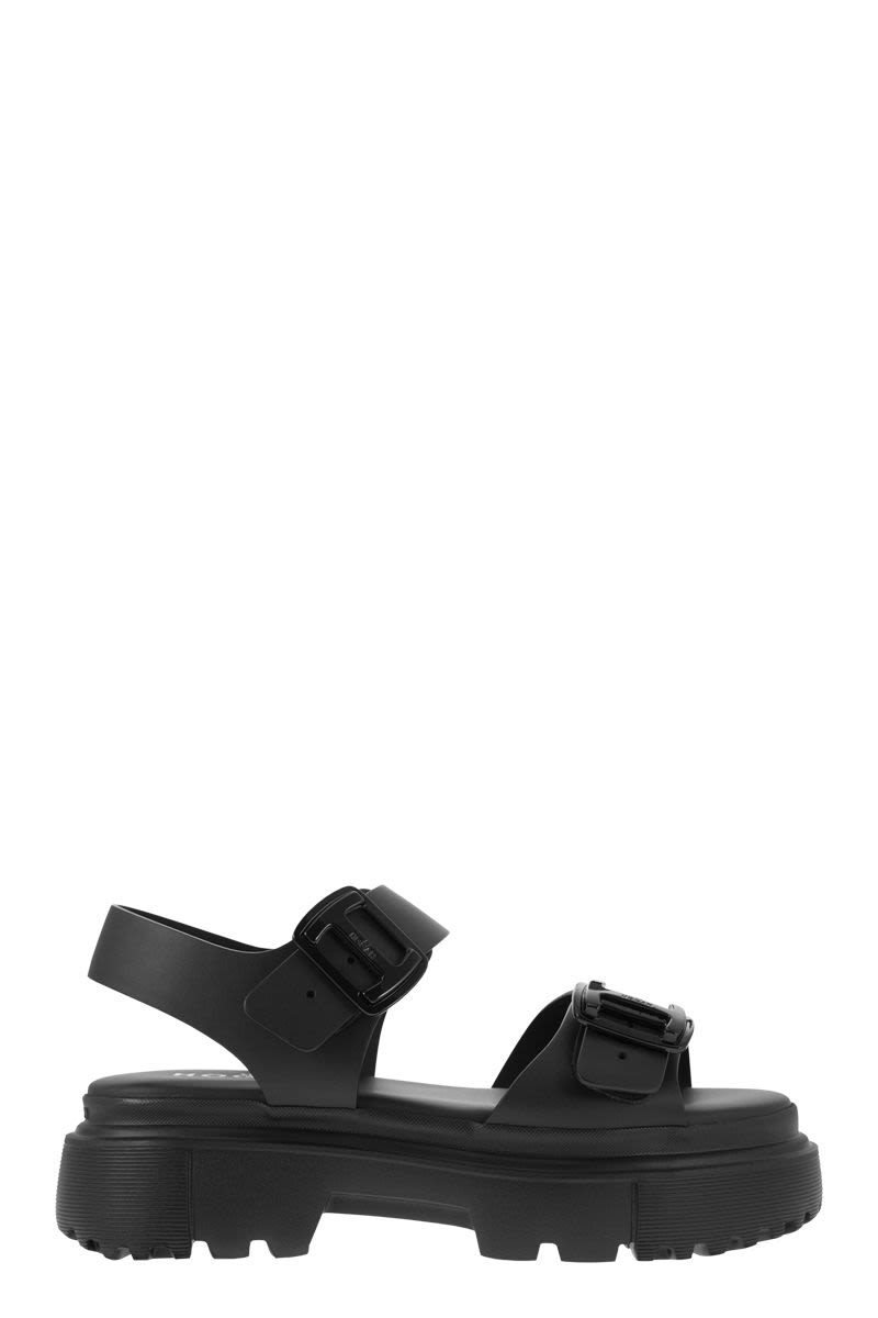 H644 - Sandal with two buckles - VOGUERINI