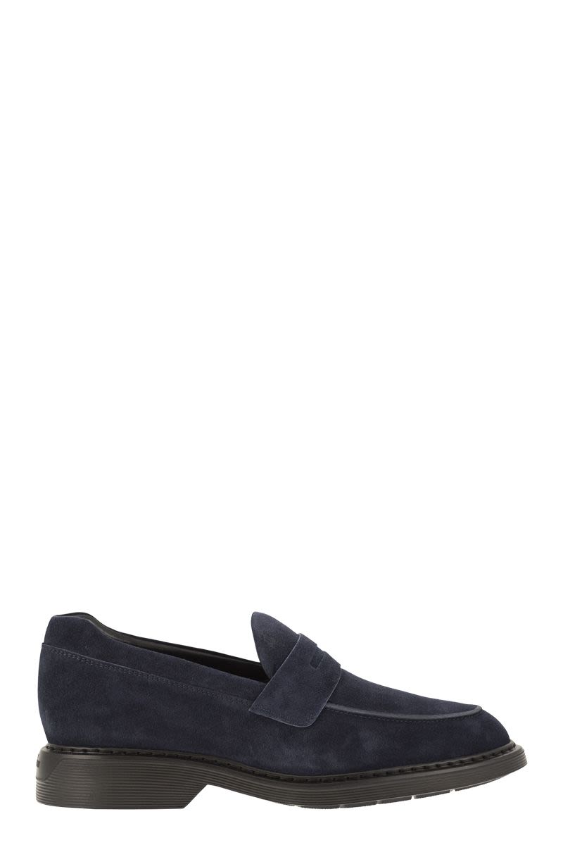 H576 - Suede Loafer