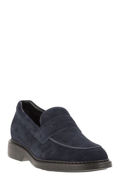 H576 - Suede Loafer