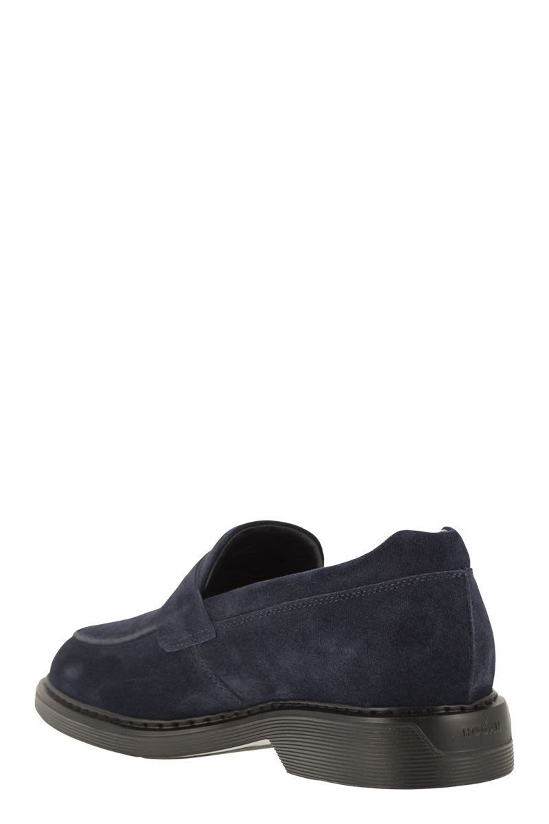 H576 - Suede Loafer