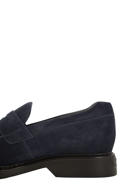 H576 - Suede Loafer