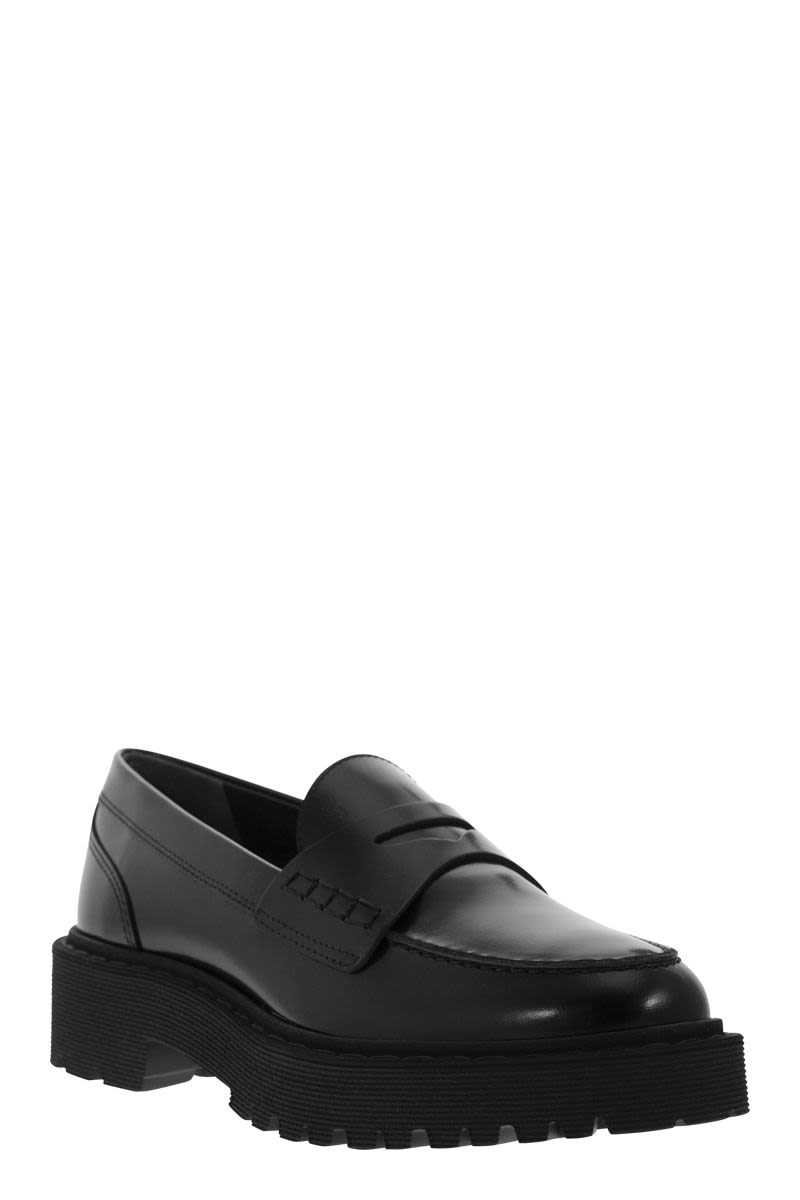 H543 - Leather Loafer - VOGUERINI