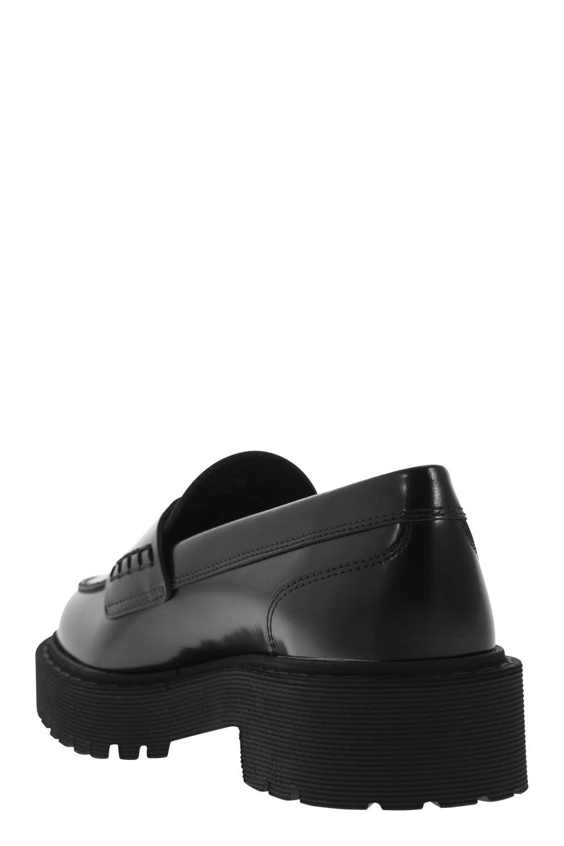 H543 - Leather Loafer - VOGUERINI