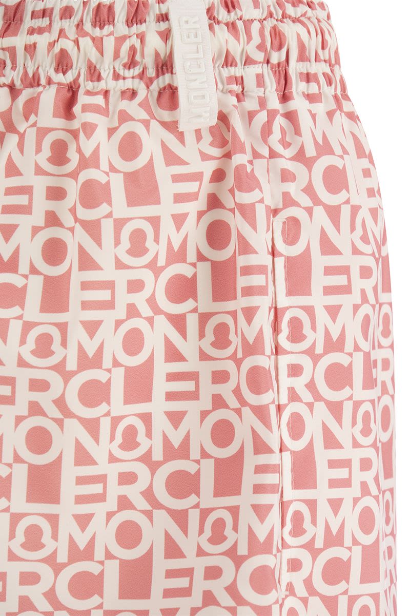 Short with monogram - VOGUERINI