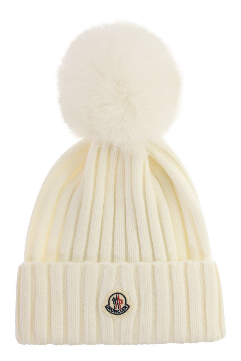 Hat with pom-pom - VOGUERINI