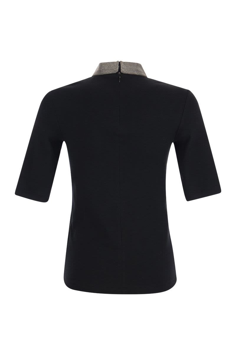 T-shirt with luxury neckline - VOGUERINI