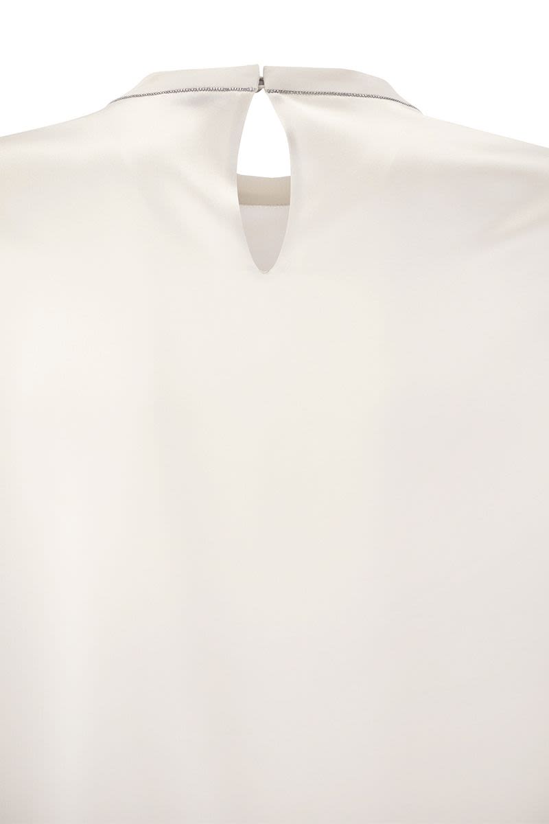 Silk t-shirt with monili details - VOGUERINI