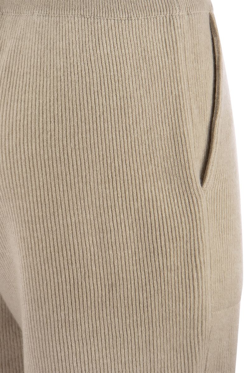 Knit trousers in cashmere English rib with zip on bottom - VOGUERINI