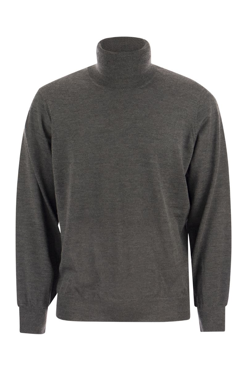 Lightweight turtleneck sweater in cashmere and silk - VOGUERINI