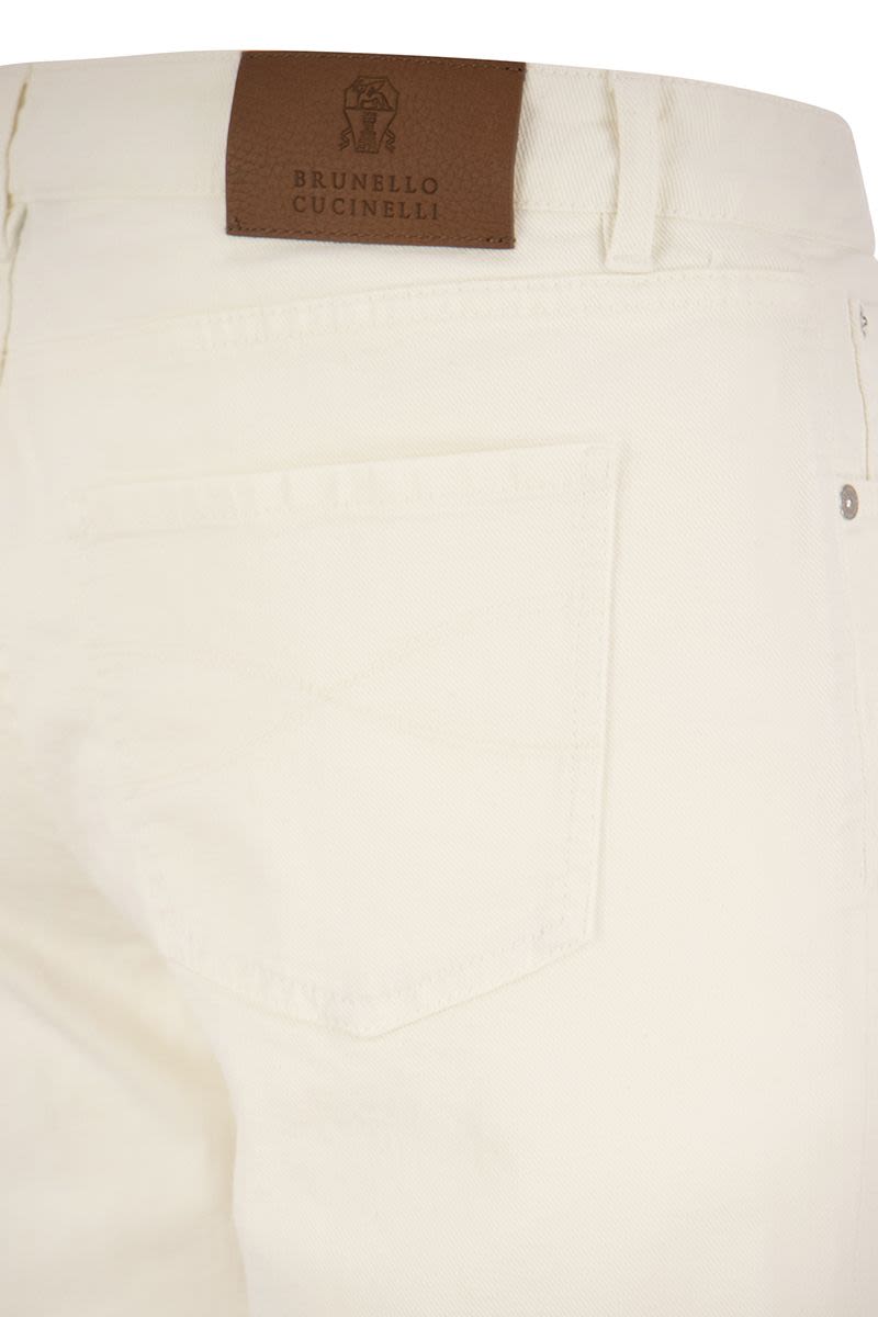 Traditional fit five pocket denim trousers - VOGUERINI