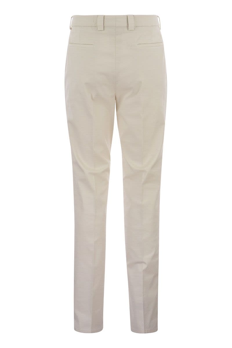 Garment-dyed Leisure Fit Trousers in American Pima Comfort Cotton with Pleats - VOGUERINI