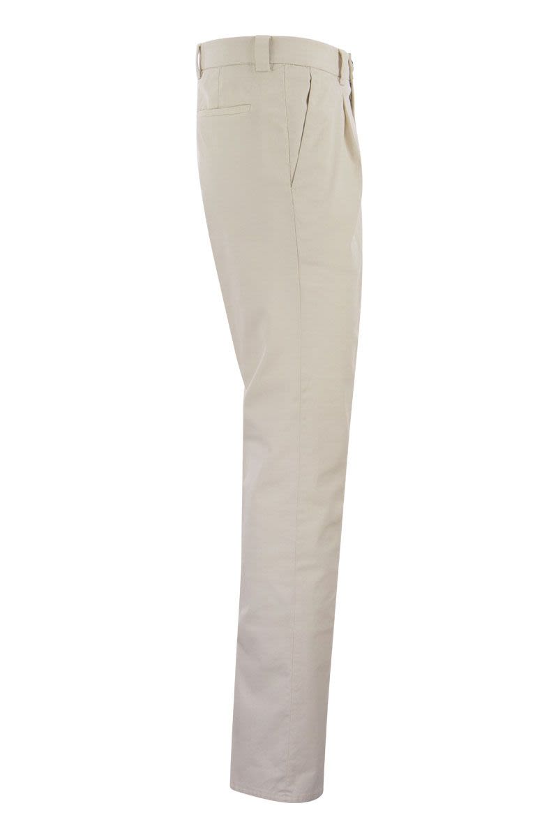 Garment-dyed Leisure Fit Trousers in American Pima Comfort Cotton with Pleats - VOGUERINI