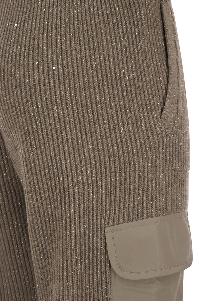 Sporty cargo trousers in shimmering wool and cashmere - VOGUERINI