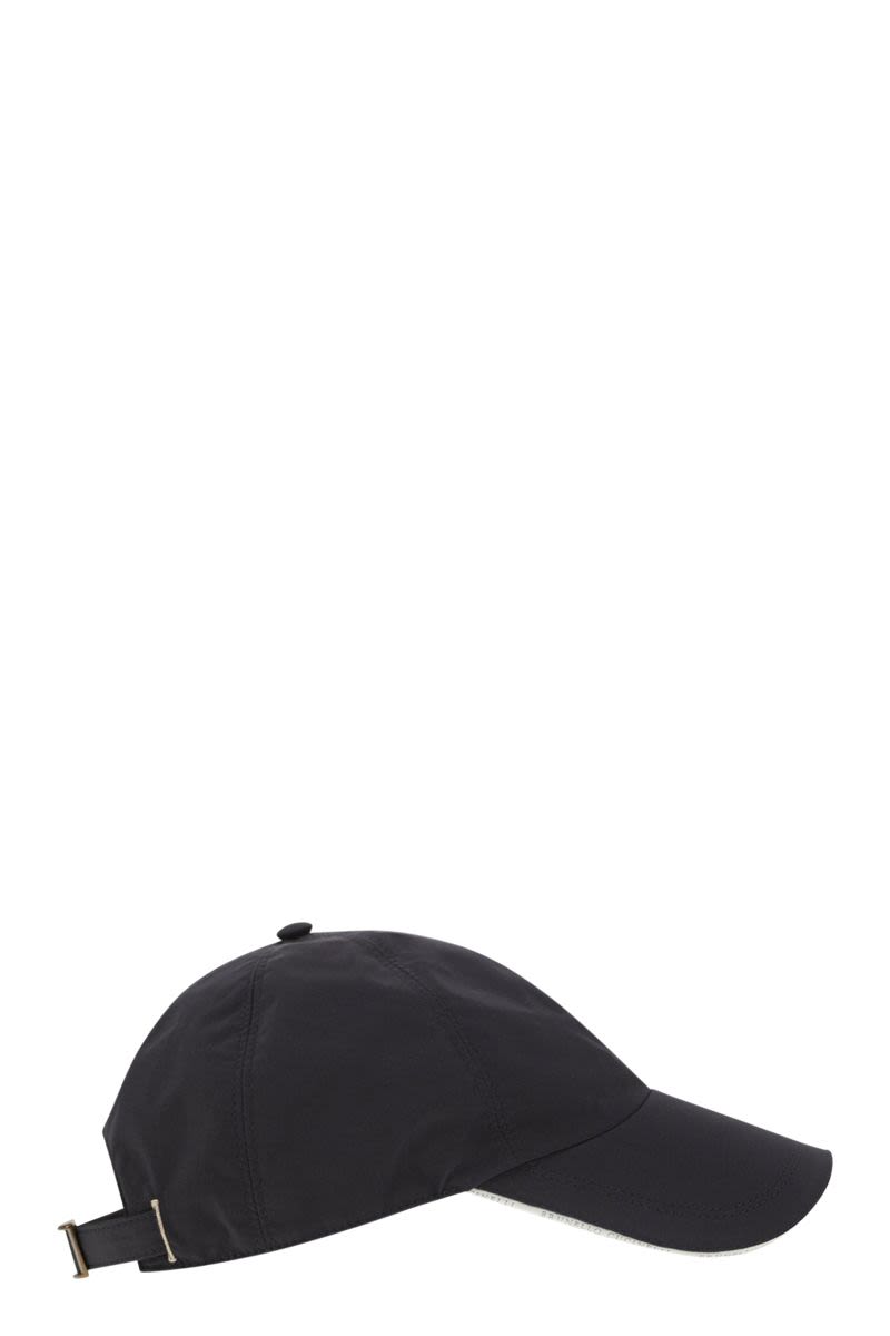 Water-repellent microfibre baseball cap with contrasting details and embroidered logo - VOGUERINI