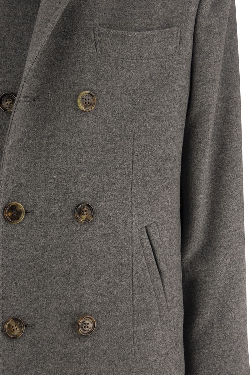 Lightweight water-resistant cashmere pea coat - VOGUERINI