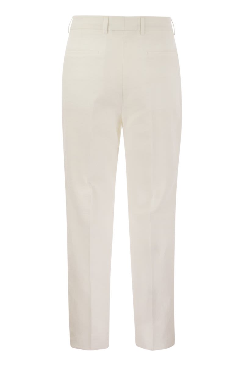 Leisure fit linen trousers with darts