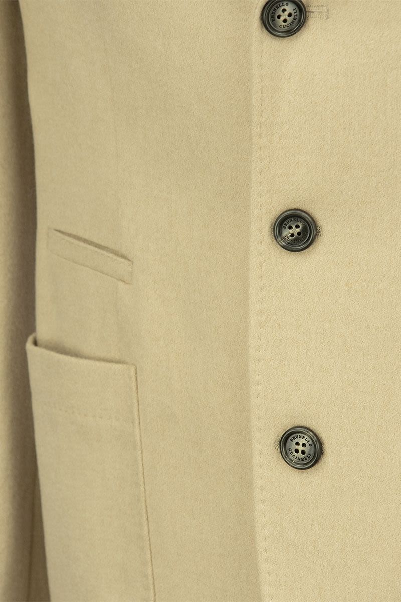 Camel Jacket with patch pockets - VOGUERINI