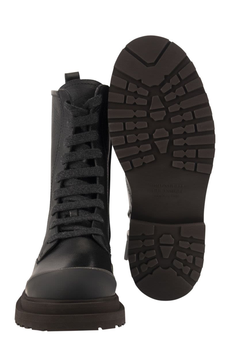 Leather boot with 'Precious Contour - VOGUERINI