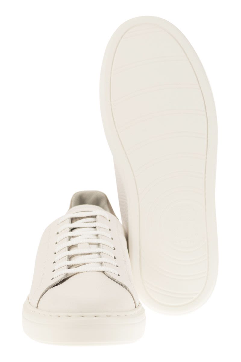 Calfskin trainers with grain - VOGUERINI