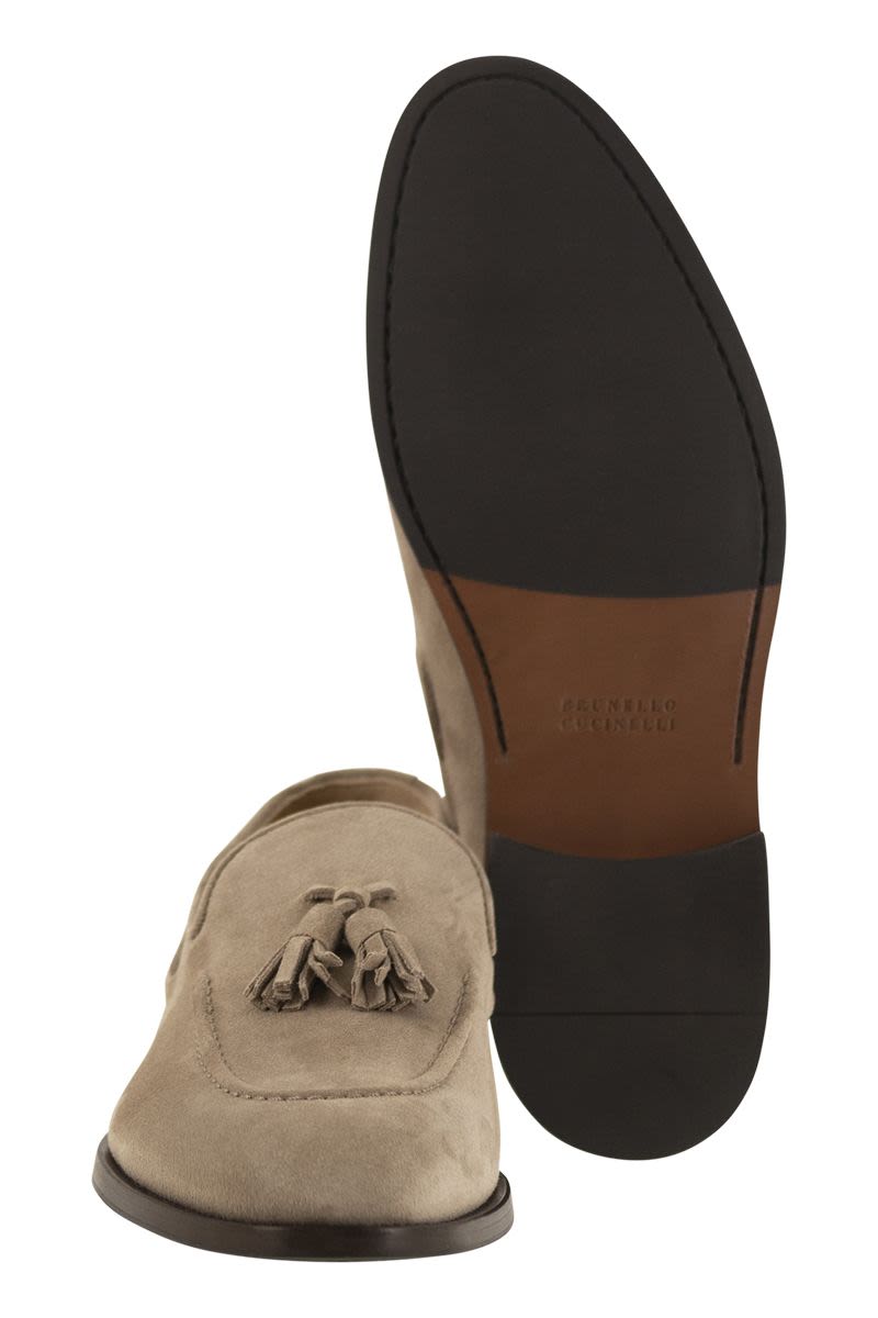 Suede moccasins with tassels