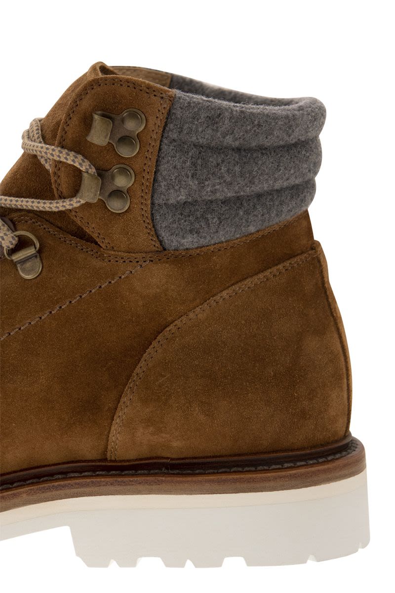 Mountain boot in suede with felt insert of virgin wool - VOGUERINI