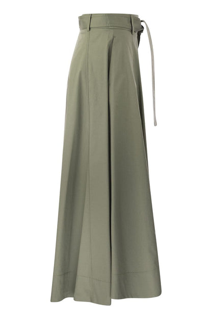 Long skirt in lightweight stretch cotton satin