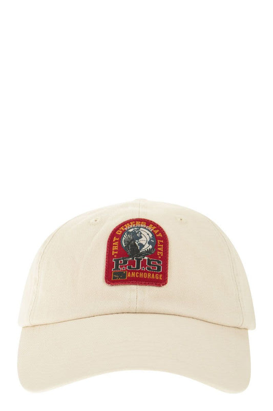 Hat with front patch - VOGUERINI