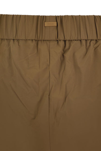 Laminar nylon trousers