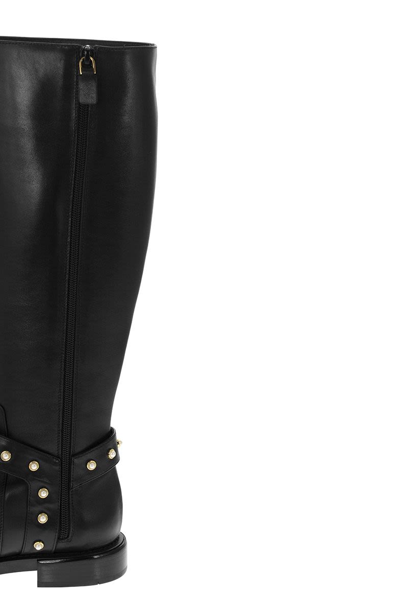 PEARL MOTO - Leather boot with pearls - VOGUERINI