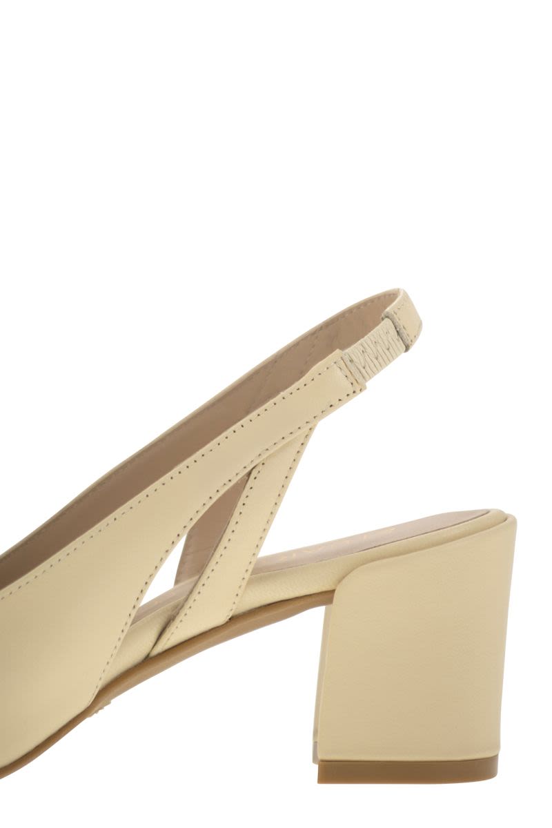 SLEEK 50 - Pointed pumps