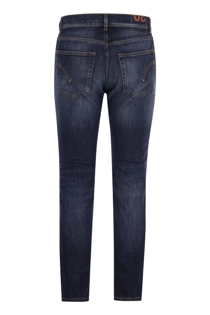 DIAN - Carrot-fit jeans - VOGUERINI