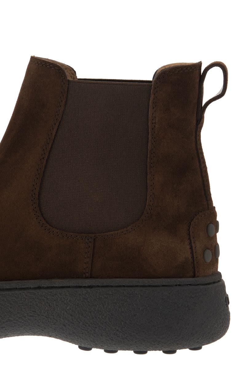 Chelsea Boot Tod's W. G. in Suede Leather - VOGUERINI